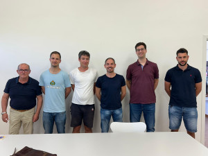 Da sinistra il TM Silvano Chiappa, lo scout Mattia Fermi, l’assistente coach Simone Devicenzi, l’head coach Davide Baraldi, il secondo allenatore Michele Lucherini, il preparatore atletico Michele Bosetti